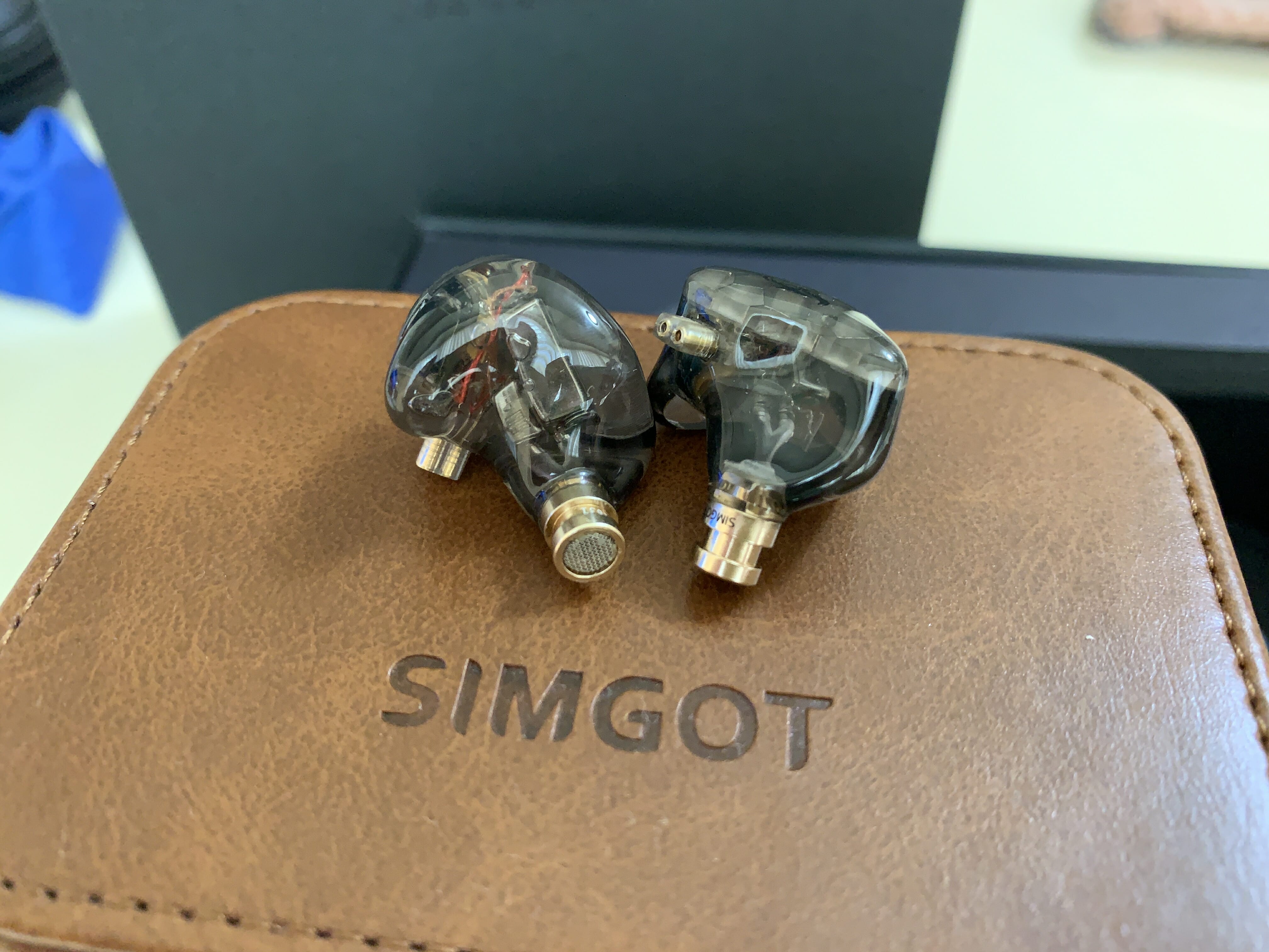 じっくりと試聴 SIMGOT EK3 イヤホン（IEM）のレビュー | 好きな音楽を